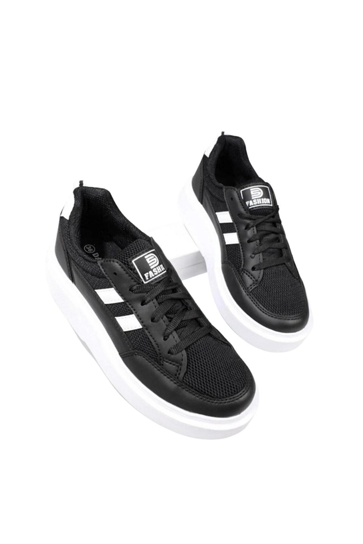 Kadın Siyah-beyaz Anorak Kalın Taban Sneaker Günlük Spor Ayakkabı