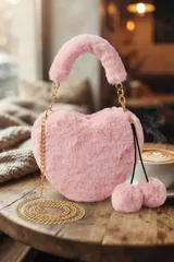 Açık Pembe Peluş Kalp Şeklinde Zincir Detaylı Ponponlu Kadın El Çantası 4