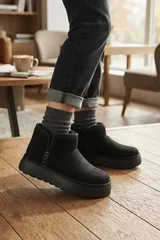 Siyah İçi Kürklü Kısa Soğuğa Dayanıklı Süet Kadın Bot & Bootie 3