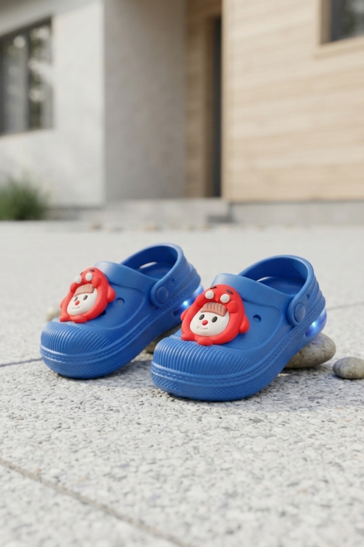 Saks Mavi Emojili Günlük Sahil Plaj Havuz Işıklı Çocuk Terlik & Sandalet 2