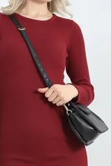 Siyah Minimalist Kapaklı Kadın Tek Gözlü Mini El & Omuz Çantası 4