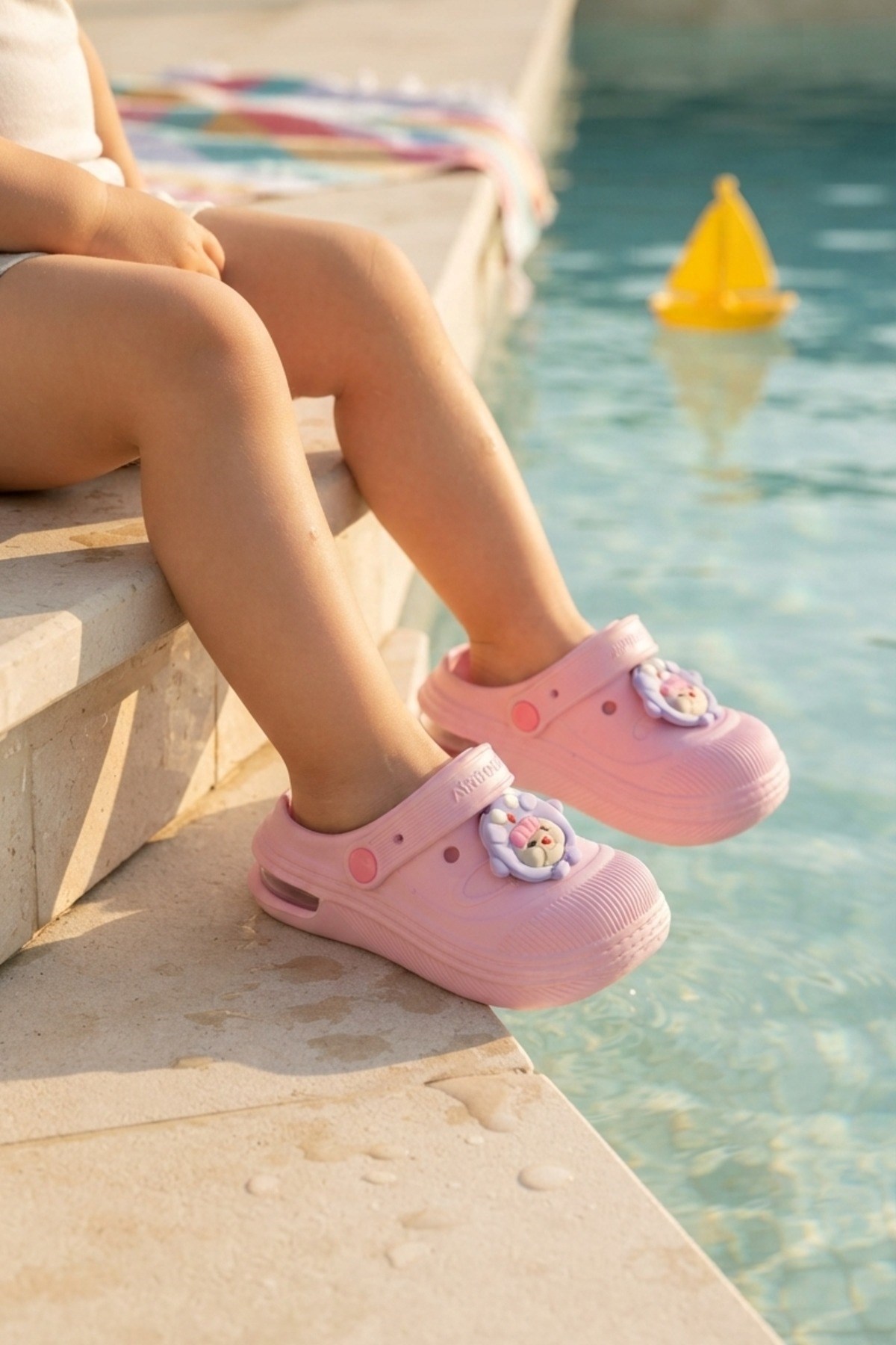 Pembe Günlük Sahil Plaj Havuz Kreş Işıklı Kız Çocuk Terlik & Sandalet 5