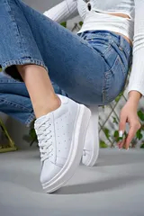 Kadın Beyaz Kalın Yüksek Taban Hafif Günlük Yürüyüş Spor Ayakkabısı ve Sneaker 3