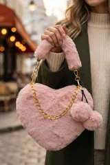 Açık Pembe Peluş Kalp Şeklinde Zincir Detaylı Ponponlu Kadın El Çantası 5